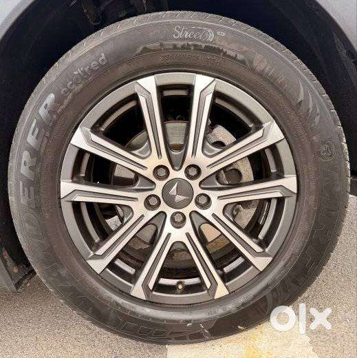 Mahindra Xuv700 2.0 Ax 7 Petrol At Luxury Pack Str, 2023, Diesel