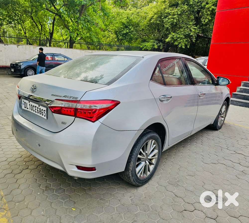 Toyota Corolla Altis 2014 1.8g Petrol