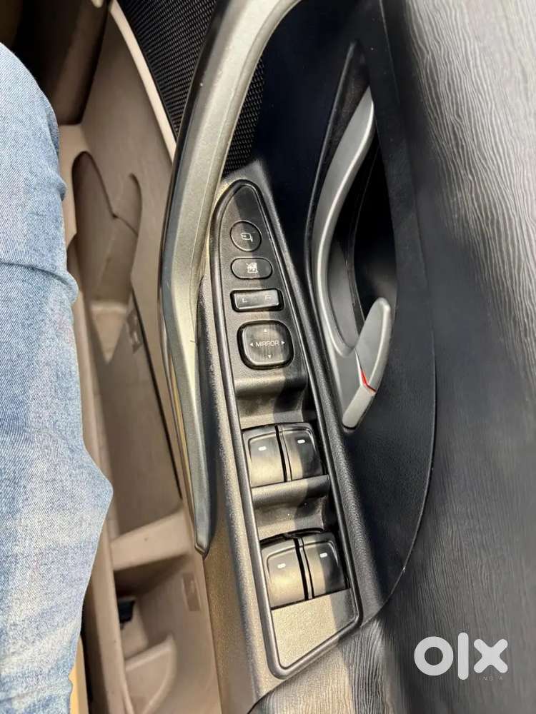 Mahindra Xuv500 2018 Diesel Well Maintained