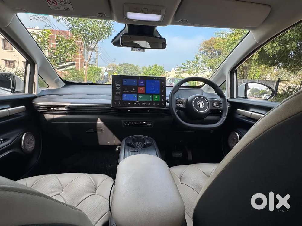 Mg Windsor Ev Essence Pro 2025