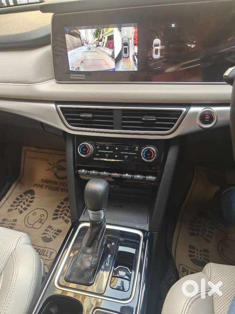 Mahindra Xuv700 Ax7 Luxury Pack