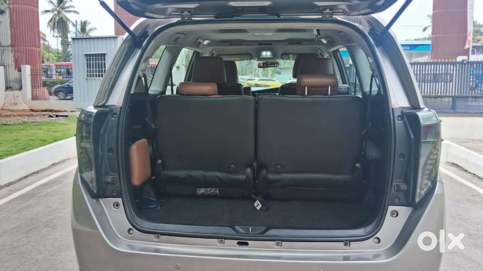 Toyota Innova Crysta 2.8z Automatic, 2018, Diesel