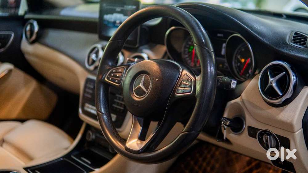 Mercedes-benz Gla Class [2014-2017] 2.0 200 Cgi Sport, 2017, Petrol