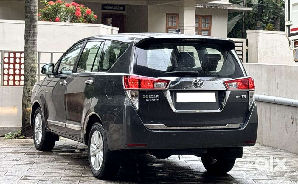 Toyota Innova Crysta 2.4 Zx Mt, 2016, Diesel