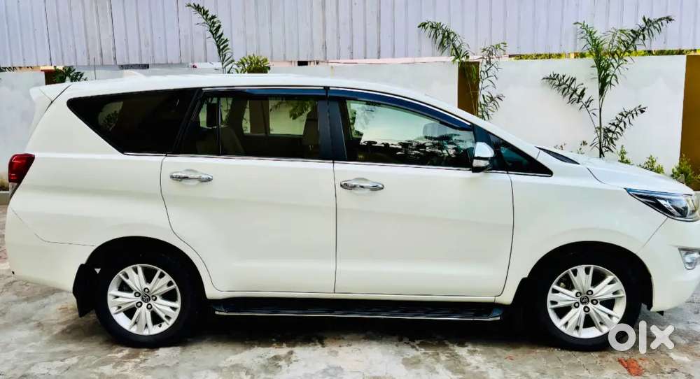 Toyota Innova Crysta 2020- 2021 Diesel Auto