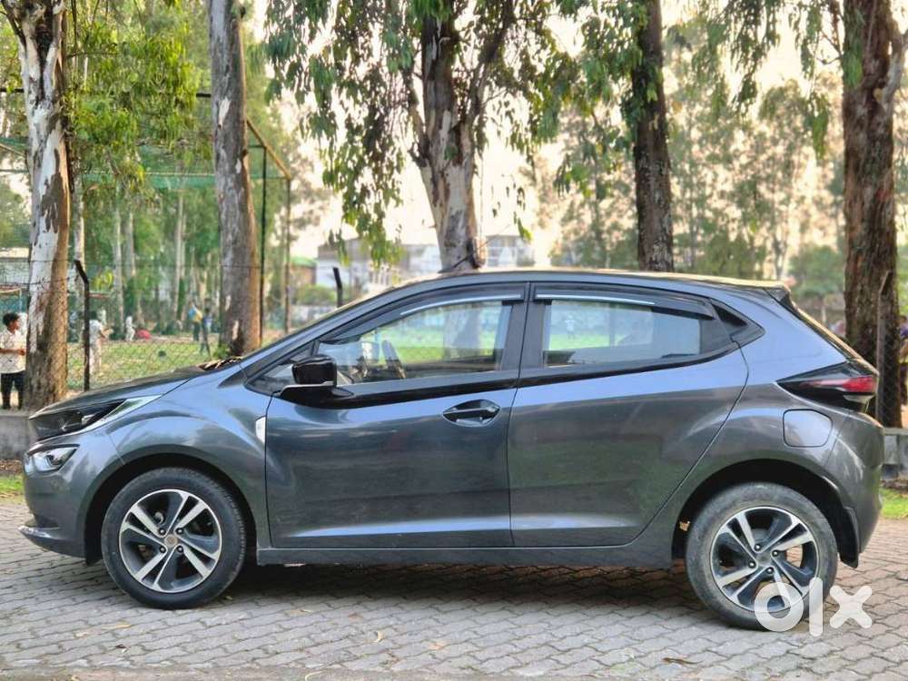 Tata Altroz Xz, 2023, Petrol
