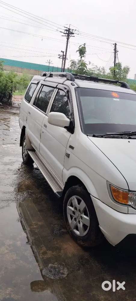 Chevrolet Tavera Ls 2014
