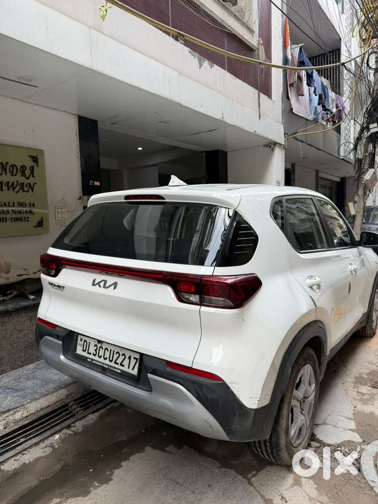 Kia Sonet Petrol 2021