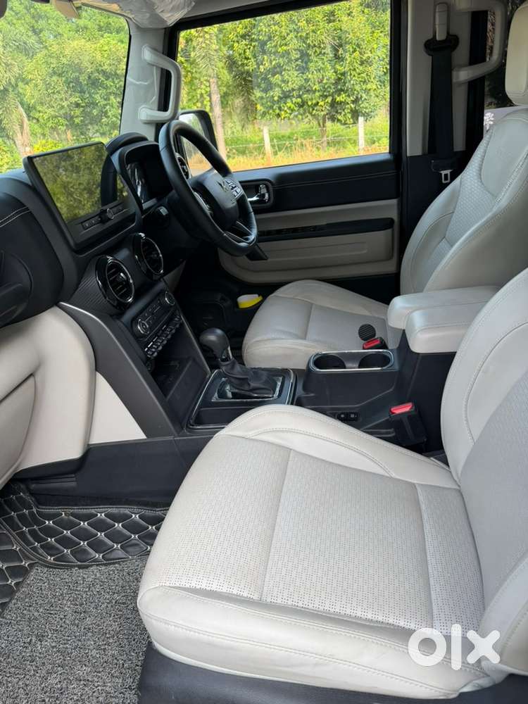 Mahindra Thar Roxx Diesel 2025