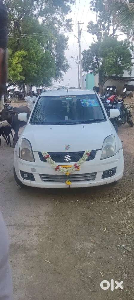 Maruti Suzuki Dzire Tour 2015