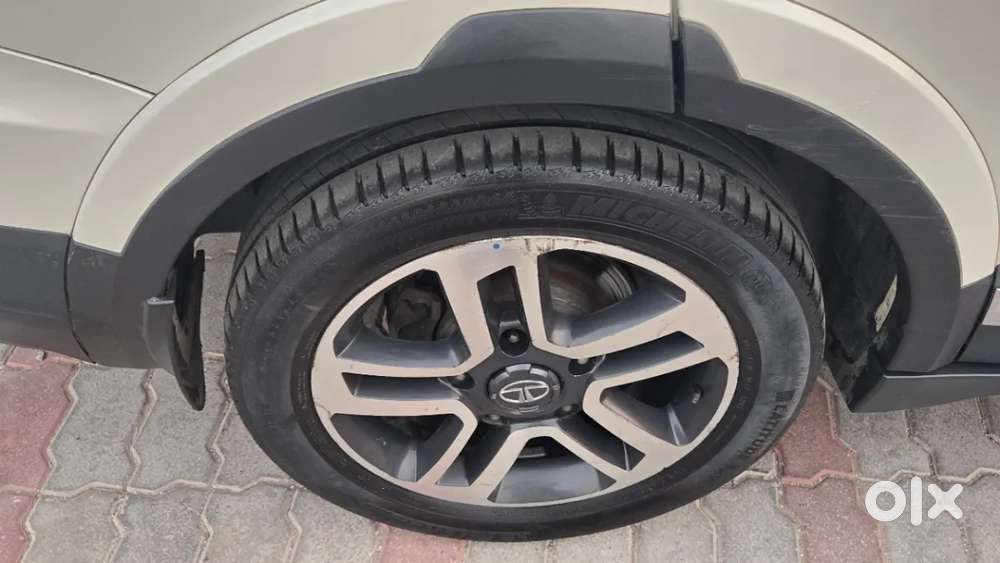 Tata Hexa 2.2 Xt 4x2 7 Str, 2017, Diesel