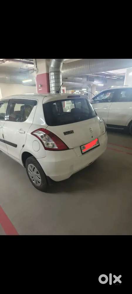Maruti Suzuki Swift 2015 Cng & Hybrids 85000 Km Driven