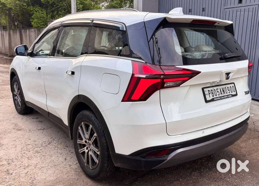 Mahindra Xuv700, 2022, Diesel