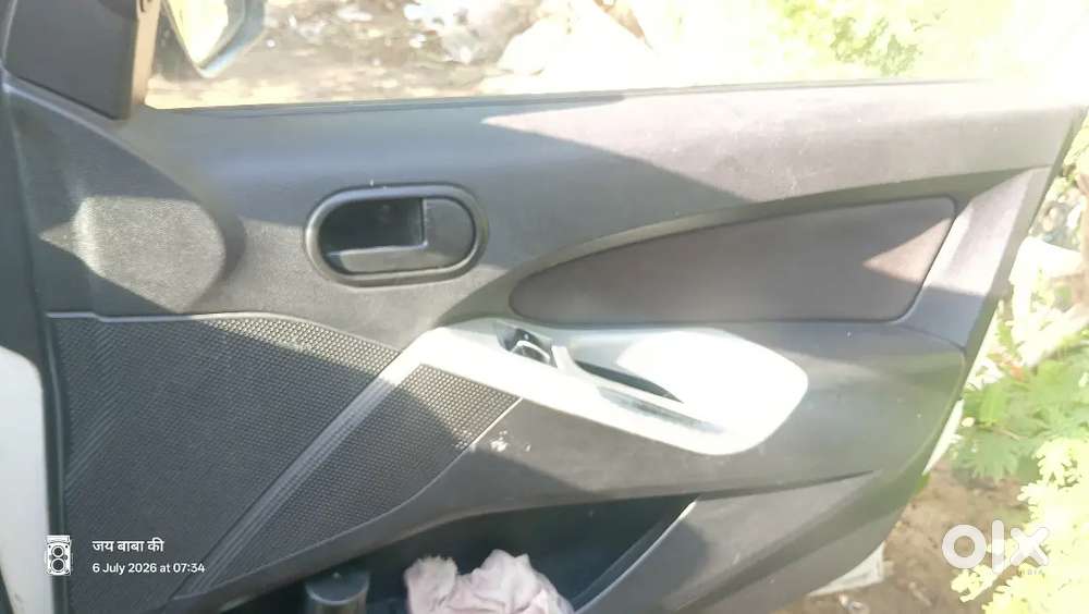 Ford Figo Titanium Petrol 2011 Vip Number