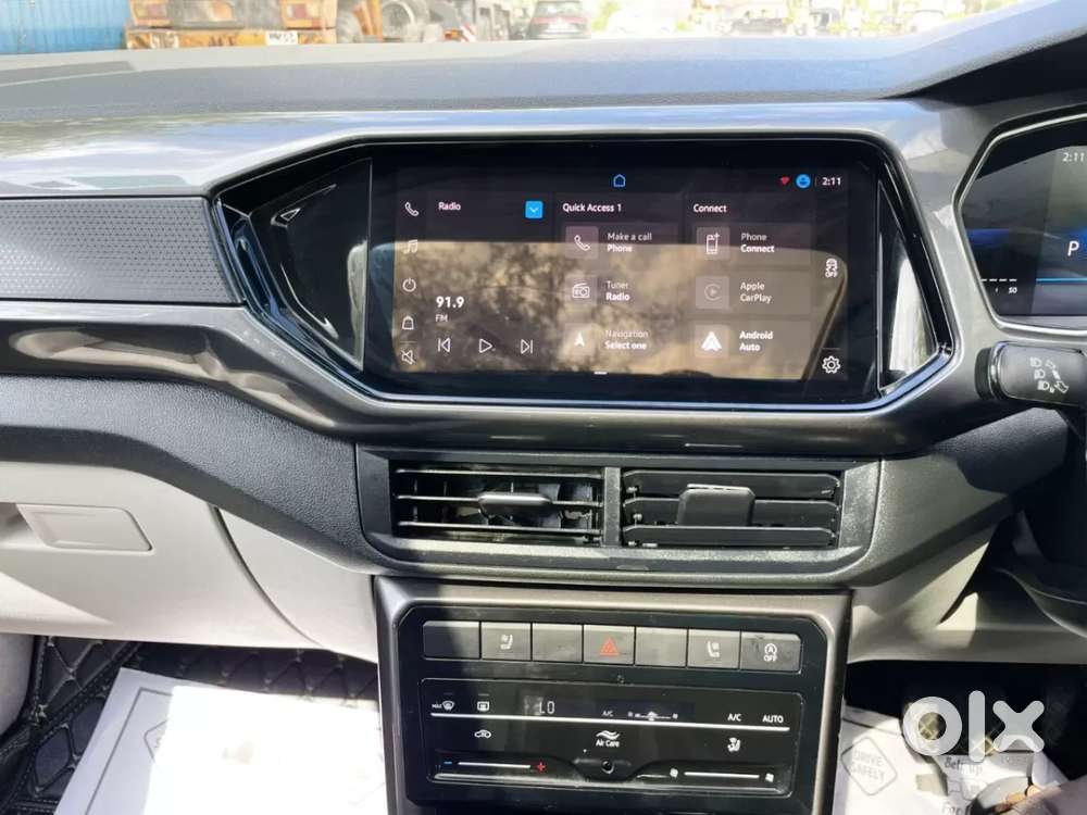 Volkswagen Taigun 1.0 Tsi Topline At, 2023, Petrol