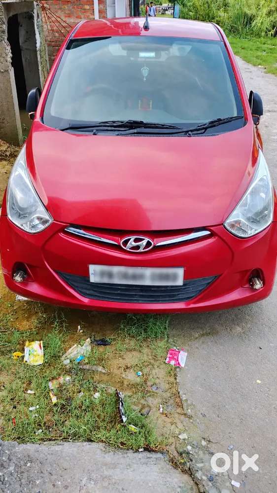 Hyundai Eon Magna Plus पेट्रोल कार बिक्री के लिए उपलब्ध है। गाड़ी मैनु