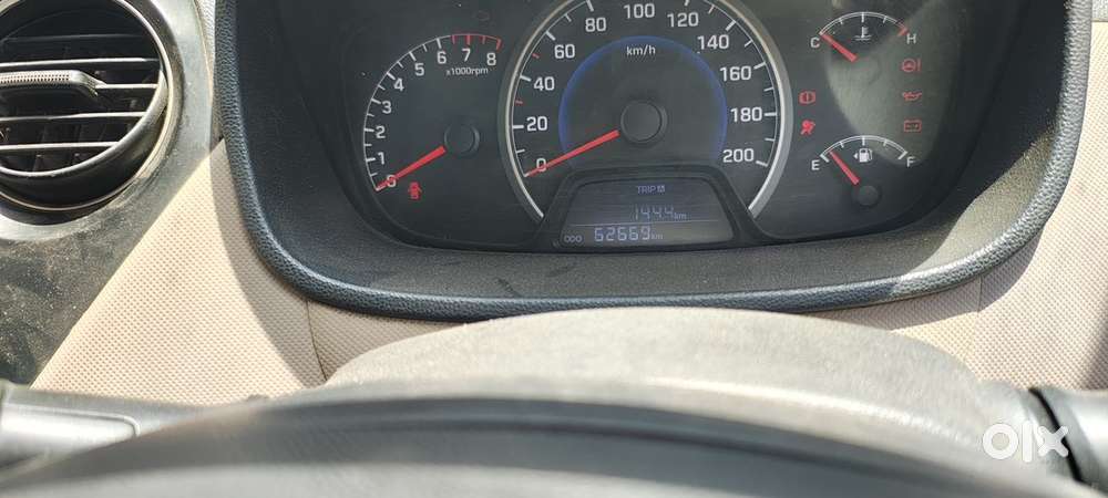 Hyundai Grand I10 Sportz Petrol Manual 2016