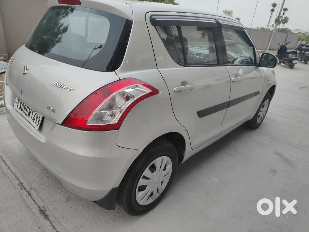 Maruti Suzuki Swift 2017 Model Good Condition