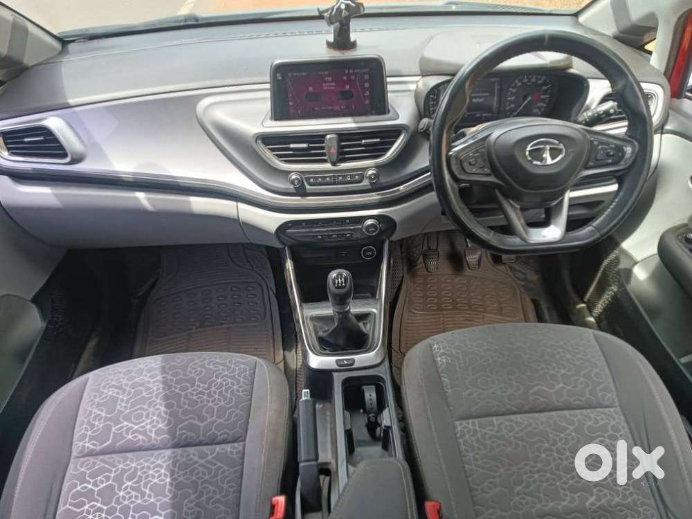Tata Altroz 1.2 Xz (o), 2020, Petrol