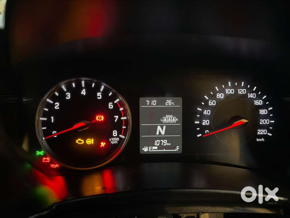 Maruti Suzuki Swift Vxi Abs Bsiv, 2026, Petrol