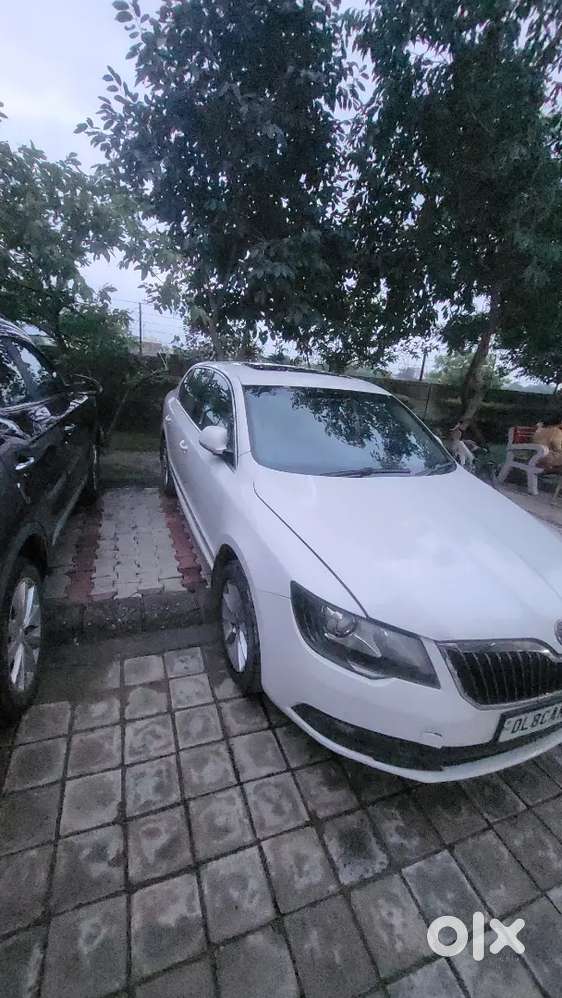 Skoda Superb Elegance 2014 Diesel