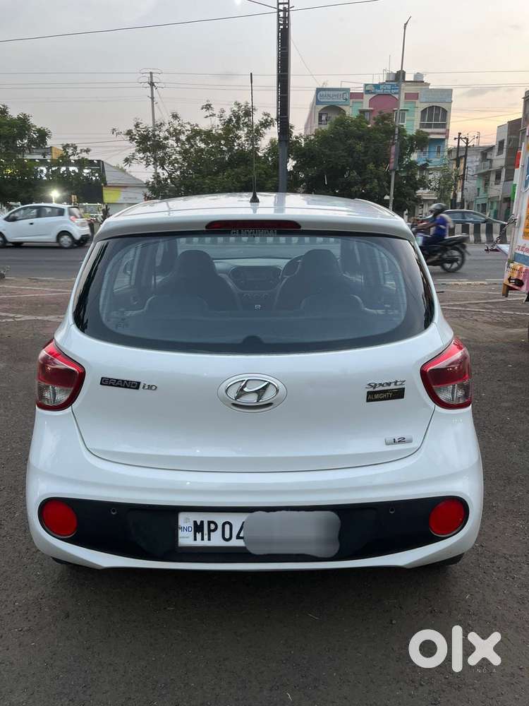 Hyundai Grand I10 Sportz Edition, 2017, Petrol