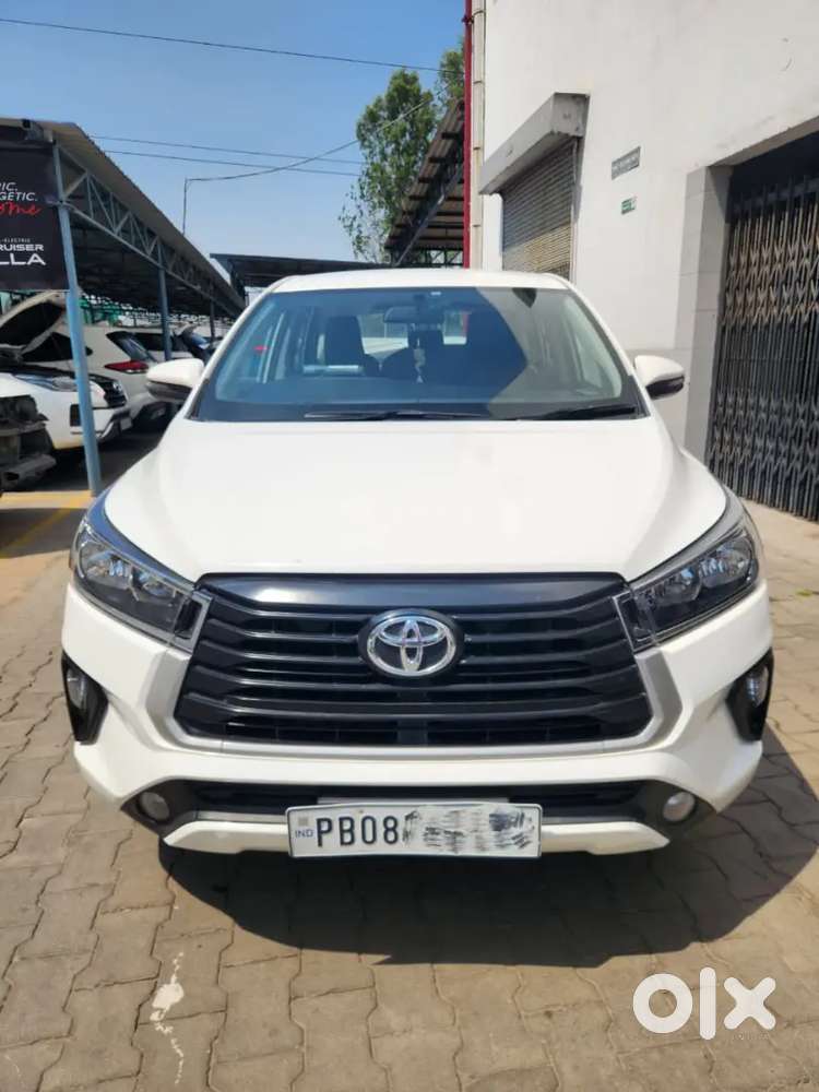 Toyota Innova Crysta 2022
