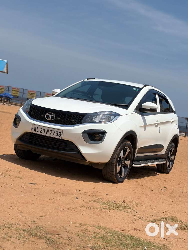 Tata Nexon 1.5 Revotorq Xm (s), 2017, Diesel