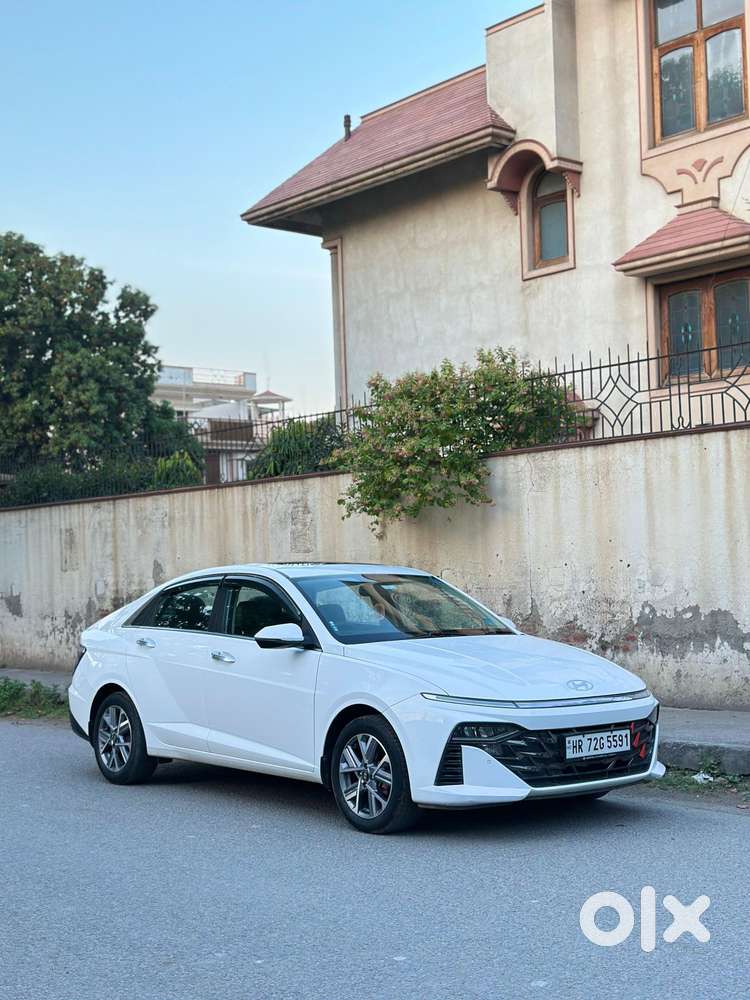 Hyundai Verna 1.5 Sx Petrol Mt, 2023, Petrol