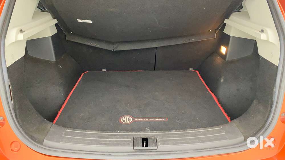 Mg Astor 1.5 Savvy Cvt S Red, 2021, Petrol