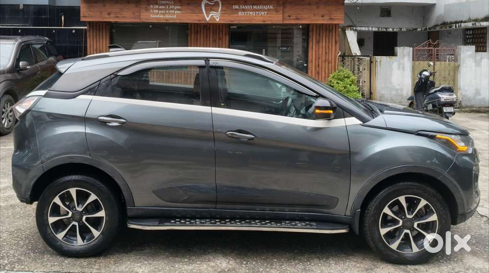 Tata Nexon 1.2 Revotron Xza Plus, 2020, Petrol
