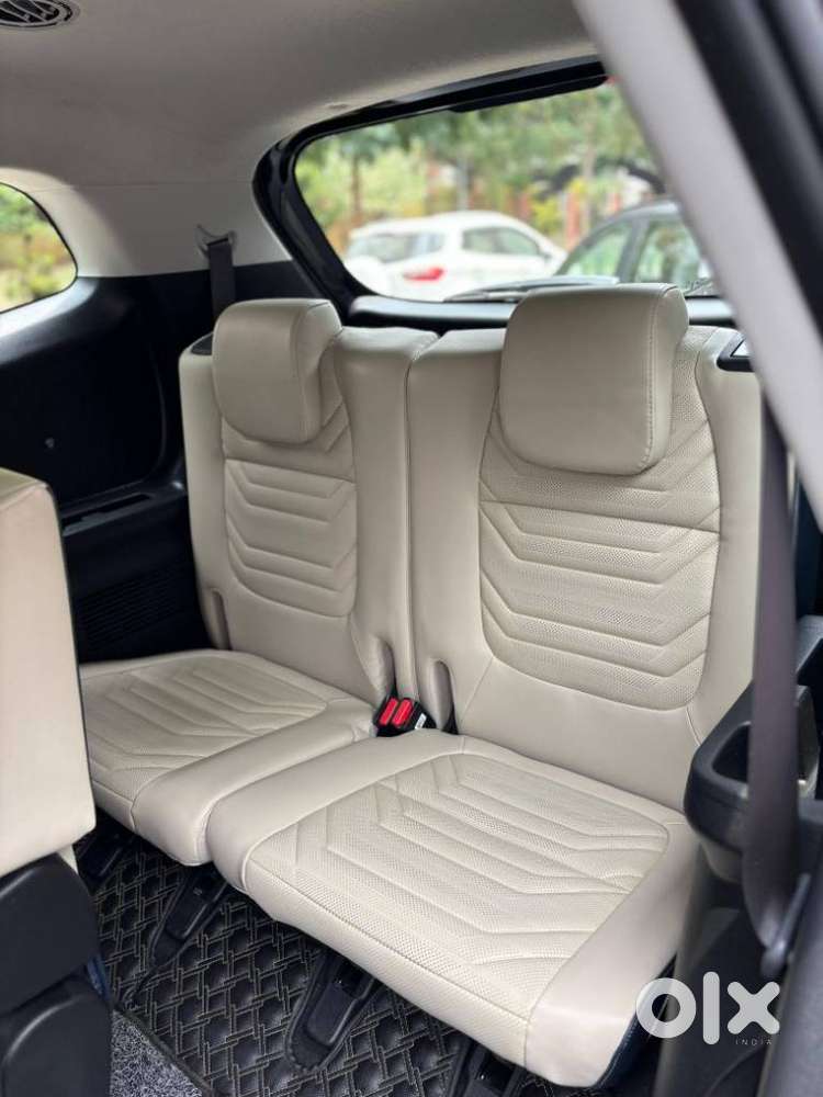 Kia Carens 1.4 Luxury Plus Dct 7 Str, 2022, Petrol