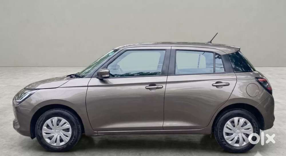 Maruti Suzuki Swift 1.2 Vxi (o), 2025, Petrol