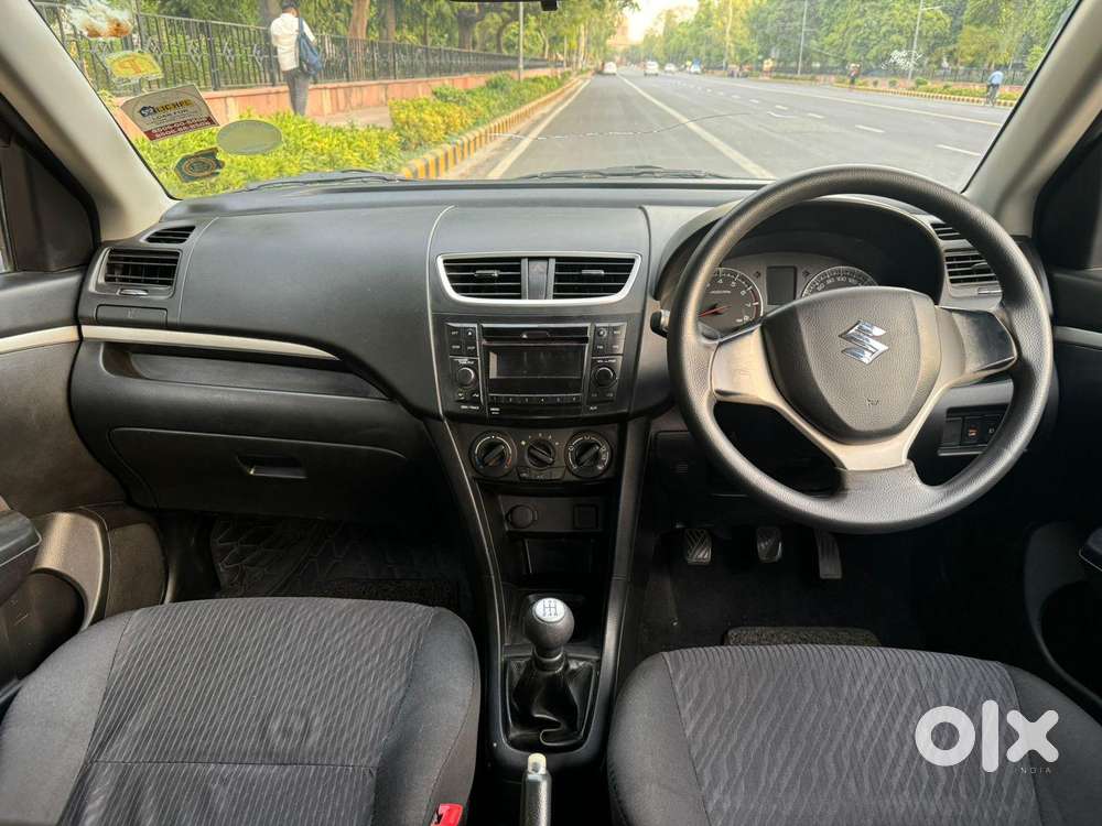 Maruti Suzuki Swift Vxi Optional, 2017, Petrol