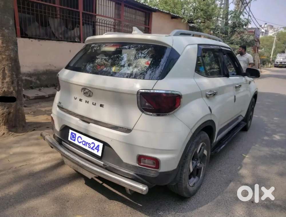 Hyundai Venue 2019 Diesel Well Maintained