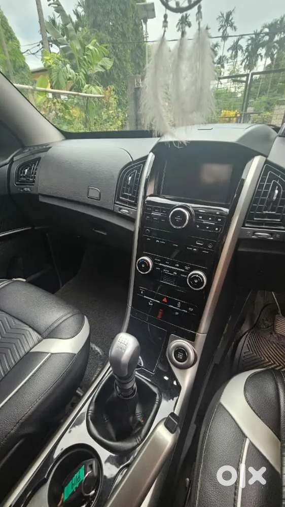 Mahindra Xuv500 2019 Diesel 42000 Km Driven