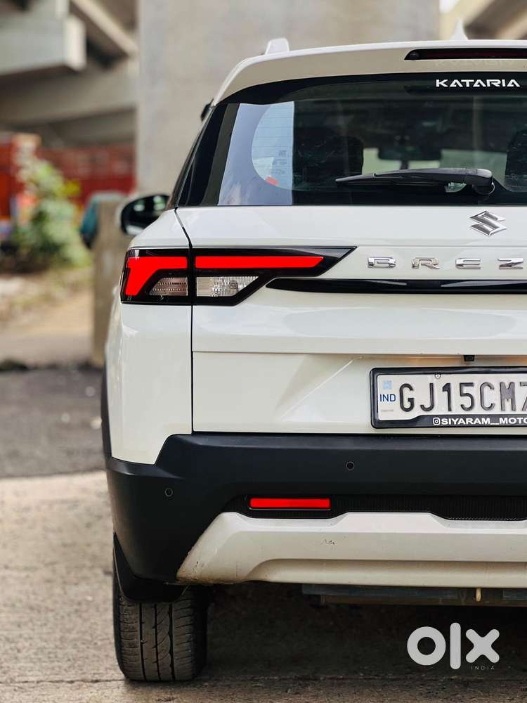 Maruti Suzuki Brezza 1.5 Zxi Smart Hybrid, 2022, Petrol