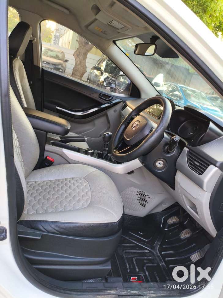 Tata Nexon 1.5 Revotorq Xm, 2018, Diesel