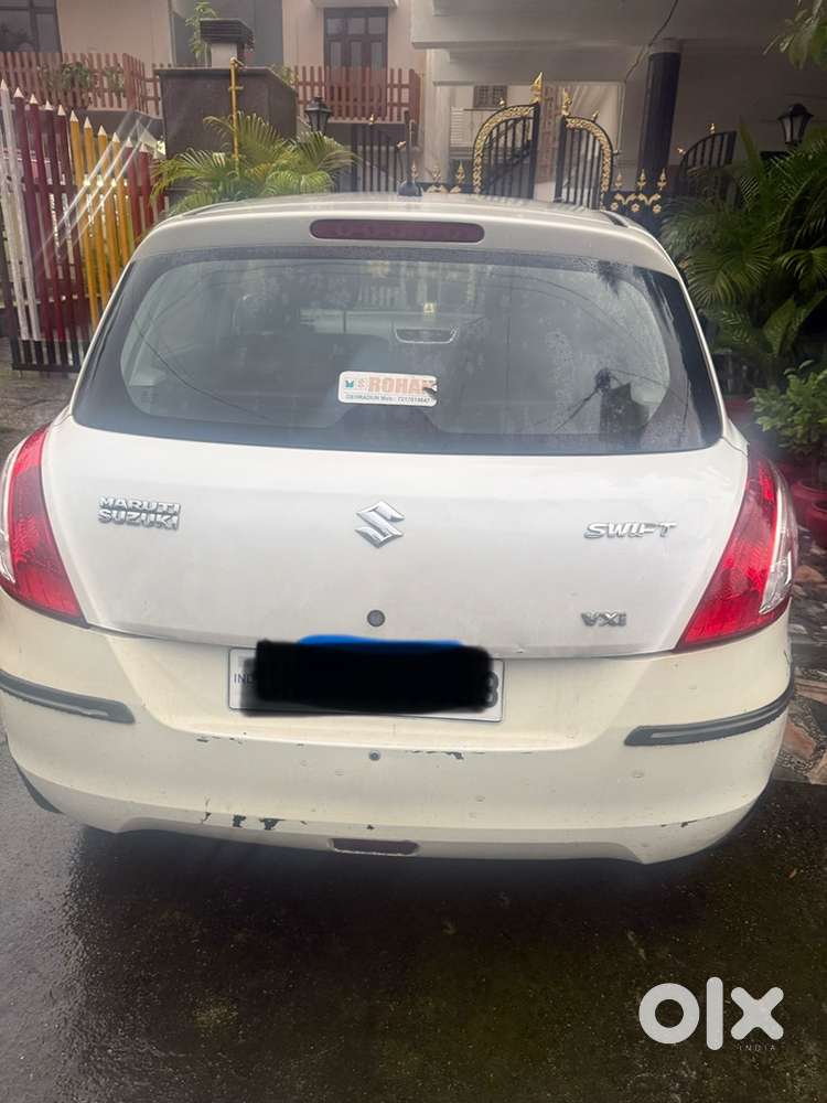 Maruti Suzuki Swift 2014 Petrol Very Good Condition New Tyres