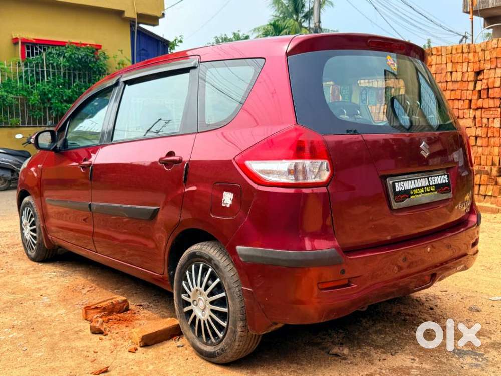 Maruti Suzuki Ertiga Vxi Abs Bs Iv, 2015, Petrol