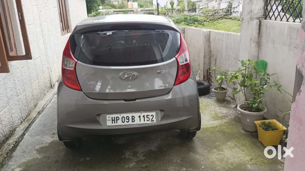 Hyundai Eon 2013 पेट्रोल मैनुअल