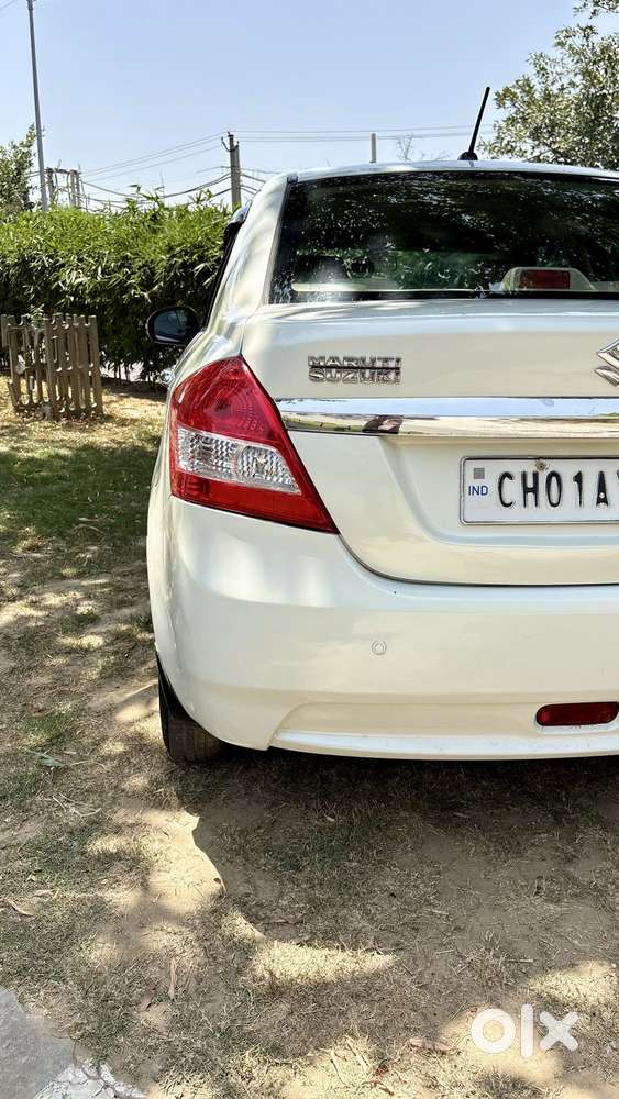 Maruti Suzuki Swift Dzire Vxi Optional, 2014, Petrol