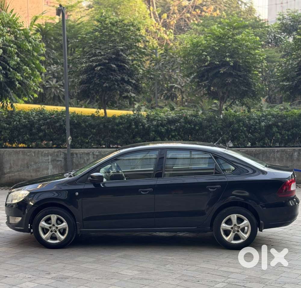 Skoda Rapid 2013-2016 1.6 Mpi Elegance Black Package, 2012, Petrol