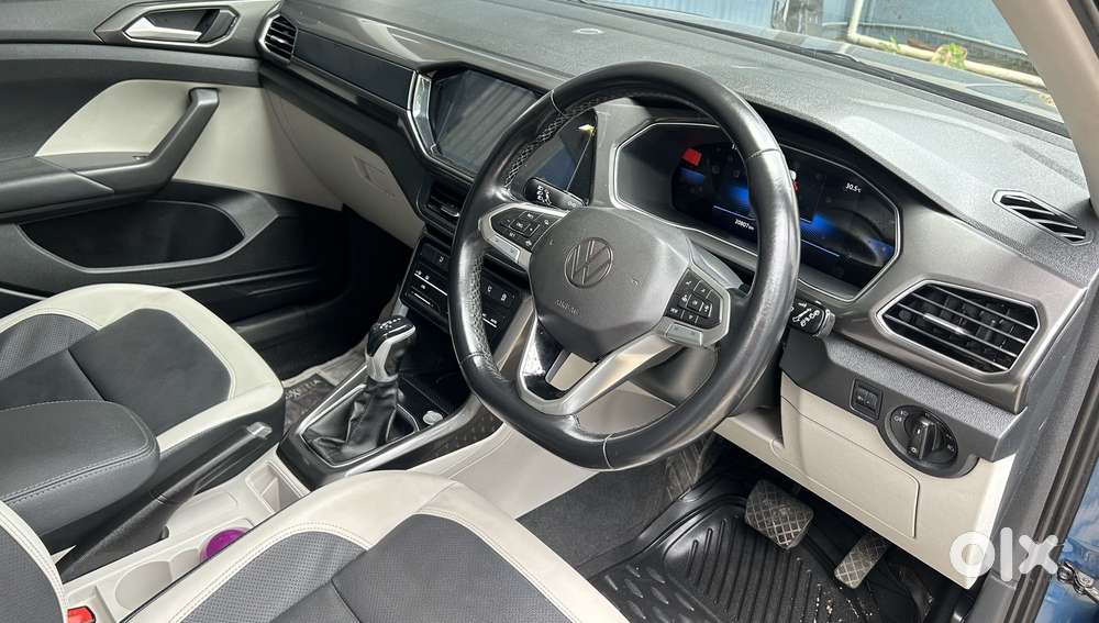 Volkswagen Taigun 1.0 Tsi Topline At, 2023, Petrol