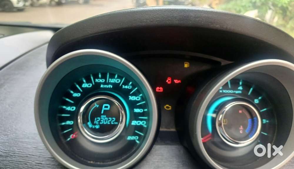 Mahindra Xuv500 At W10 Fwd, 2016, Diesel