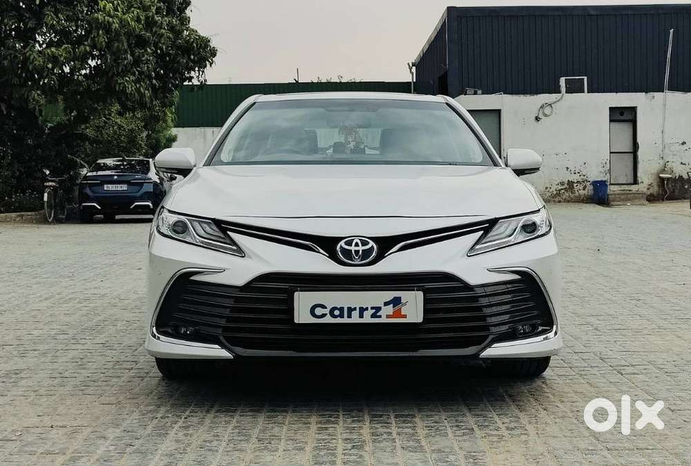 Toyota Camry Hybrid, 2024, Petrol