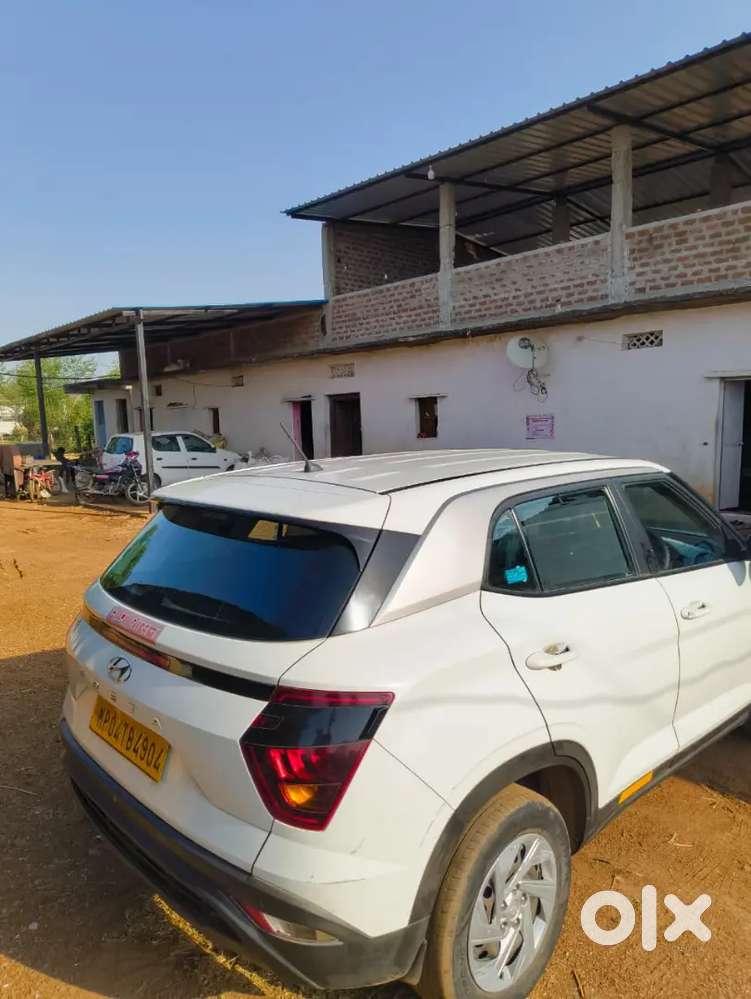 Hyundai Creta 2022 Petrol Well Maintained And No Dents