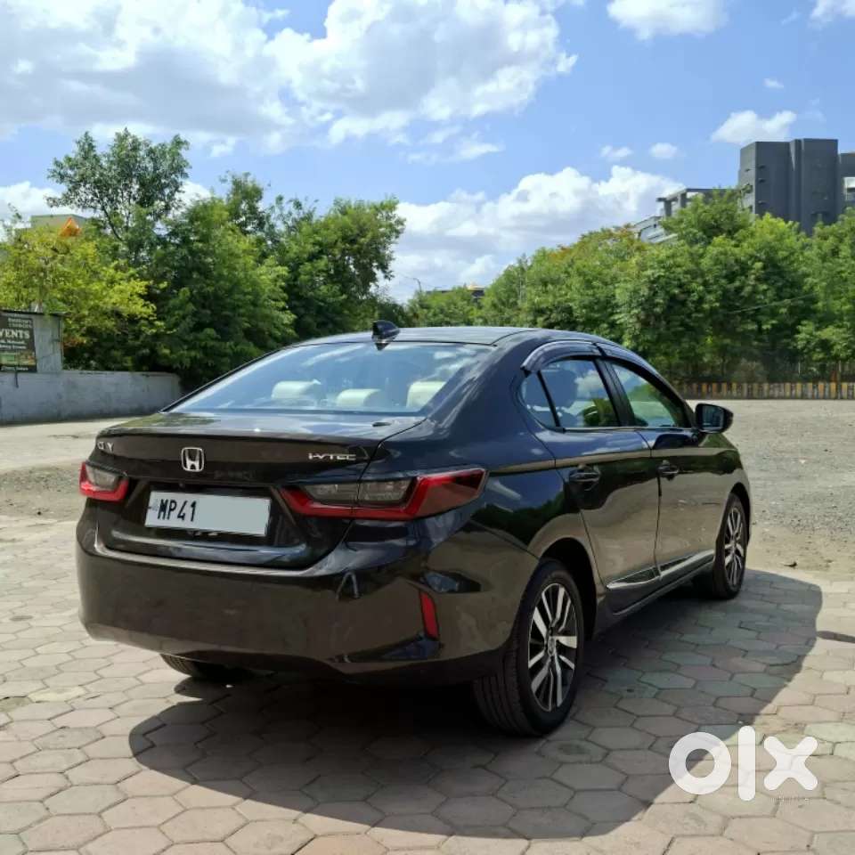 Honda City Zx, 2023, Petrol