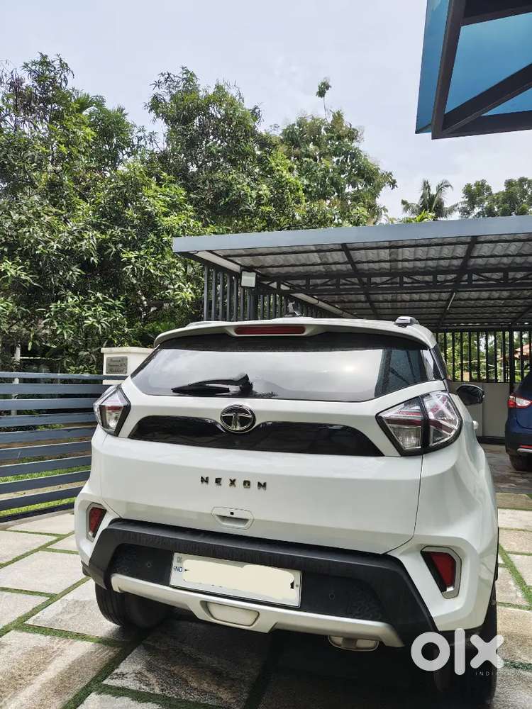 Tata Nexon Xza Plus 2022 Petrol