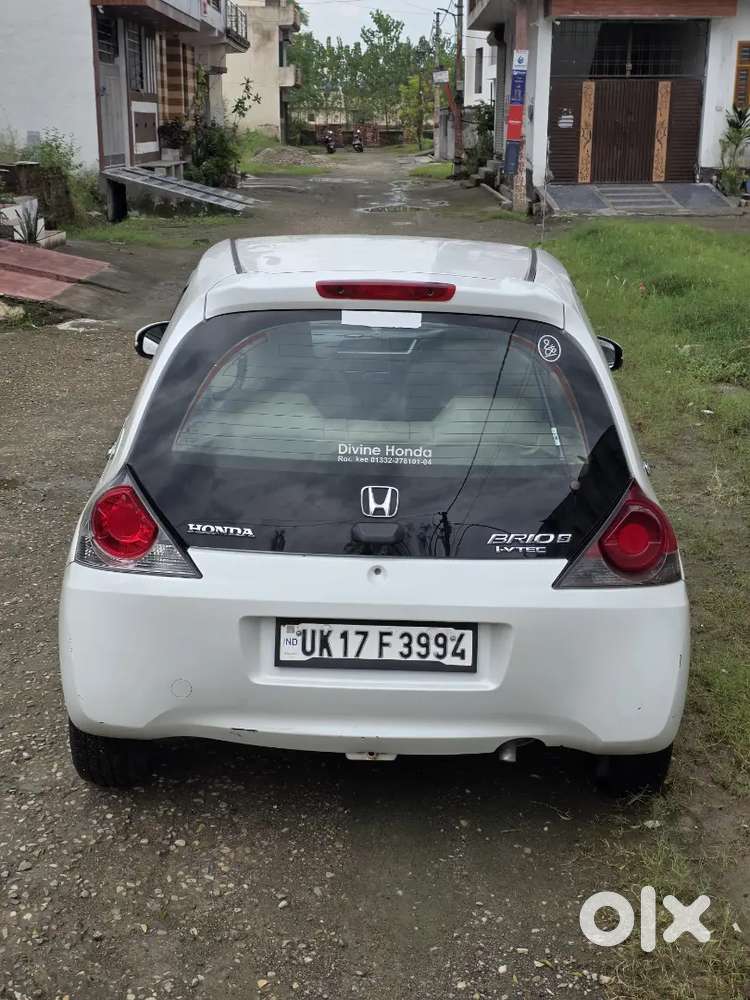 Honda Brio Smt
1st Owner 
Central Locking